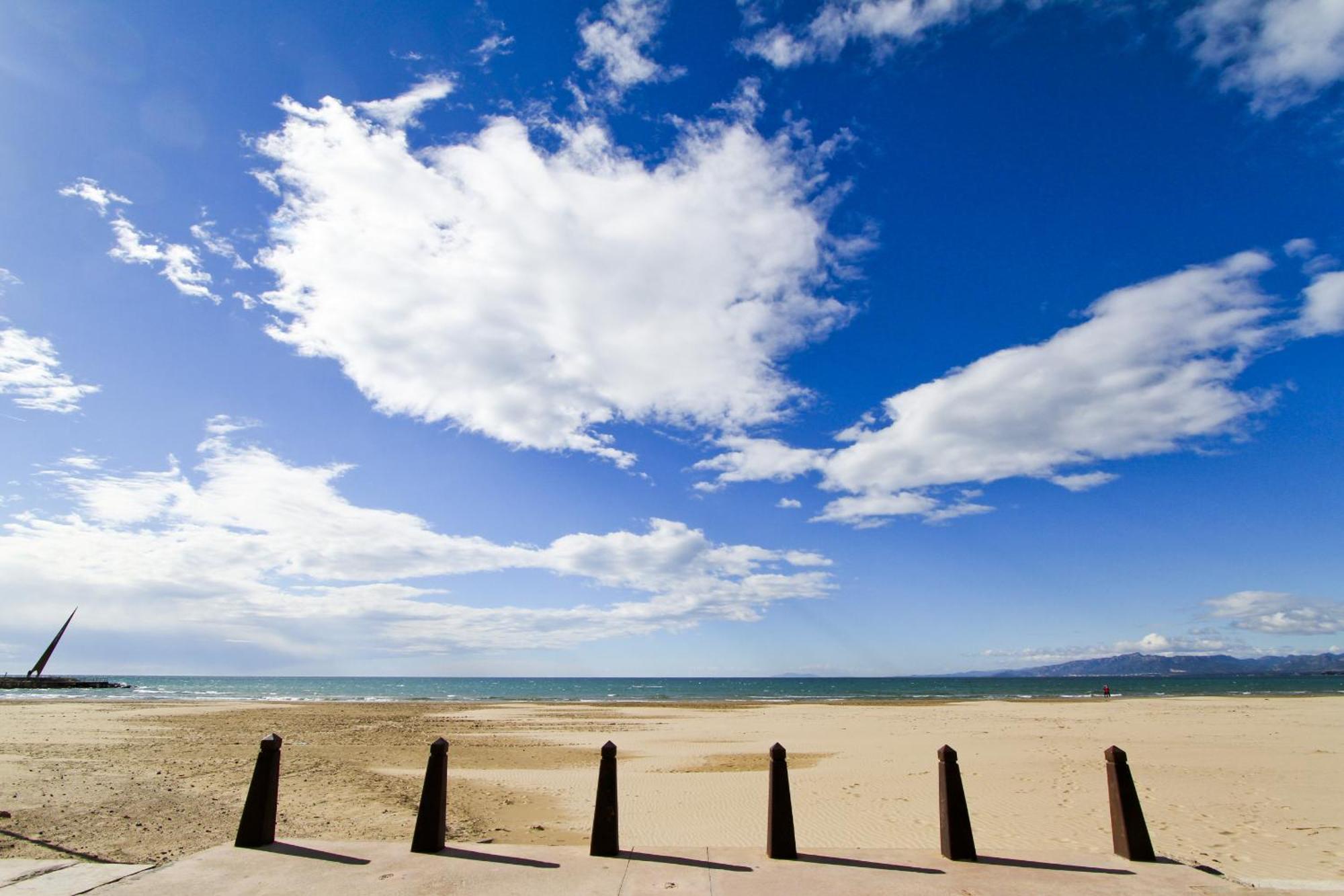Santillana Homestay By Turismar Salou Buitenkant foto